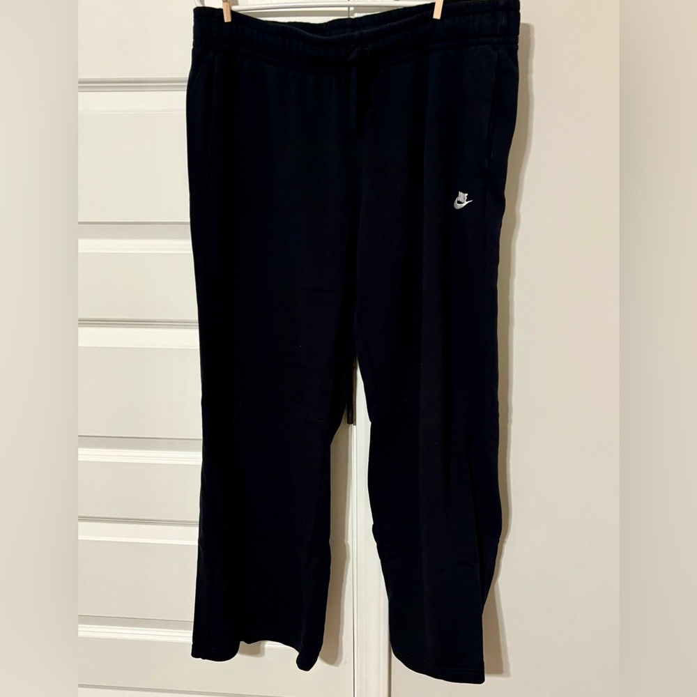Nike Black Sweatpants